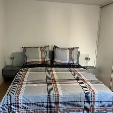 No 13 House Raca Bratislava